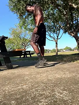 Melaneighted online show from October 11, 2025, 2:48 pm