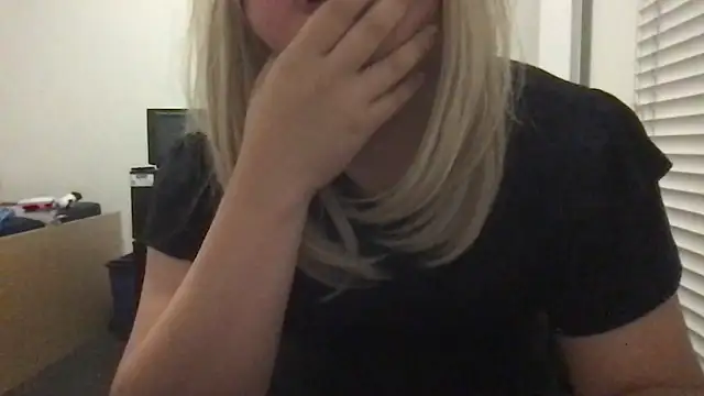 Snapshot of Jessica-Aine chatting on December 2, 2024, 1:13 pm Jessica-Aine online show from December 2, 2024, 1:13 pm