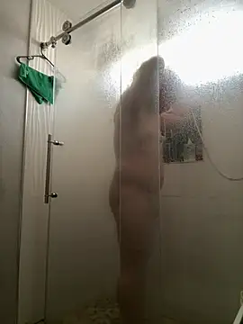 Snapshot of Jessica-Aine chatting on January 14, 2025, 12:00 am Jessica-Aine online show from January 14, 2025, 12:00 am