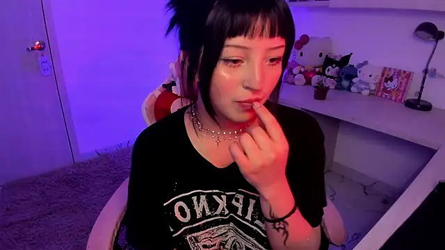 Snapshot of Francesca1_ chatting on January 30, 2025, 9:47 pm Francesca1 online show from January 30, 2025, 9:47 pm