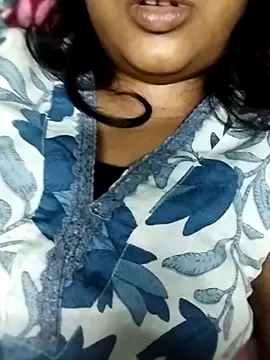 Snapshot of Shivani_Tivari chatting on March 20, 2025, 7:58 am Shivani Tivari online show from March 20, 2025, 7:58 am