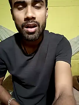 Snapshot of Skinny_Bigass_23 chatting on January 17, 2025, 6:12 pm Skinny Bigass 23 online show from January 17, 2025, 6:12 pm