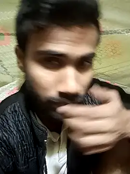 Snapshot of Skinny_Bigass_23 chatting on January 27, 2025, 6:31 pm Skinny Bigass 23 online show from January 27, 2025, 6:31 pm