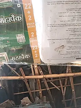 Snapshot of Skinny_Bigass_23 chatting on February 10, 2025, 8:42 am Skinny Bigass 23 online show from February 10, 2025, 8:42 am