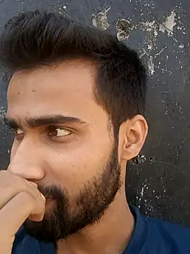 Snapshot of Skinny_Bigass_23 chatting on November 8, 2025, 8:14 am Skinny Bigass 23 online show from November 8, 2025, 8:14 am