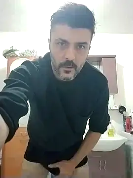 Snapshot of hot_man_eray chatting on November 6, 2025, 7:15 pm hot man eray online show from November 6, 2025, 7:15 pm