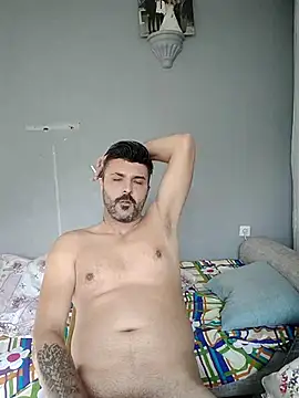 Snapshot of hot_man_eray chatting on November 13, 2025, 8:35 am hot man eray online show from November 13, 2025, 8:35 am