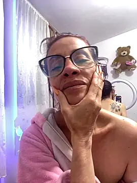 Goddess-Love- online show from September 24, 2025, 9:23 am