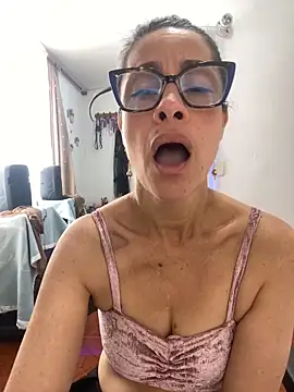 Snapshot of Goddess-Love- chatting on May 1, 2026, 1:59 pm Goddess-Love- online show from May 1, 2026, 1:59 pm
