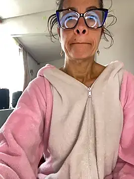 Snapshot of Goddess-Love- chatting on May 8, 2026, 11:15 am Goddess-Love- online show from May 8, 2026, 11:15 am
