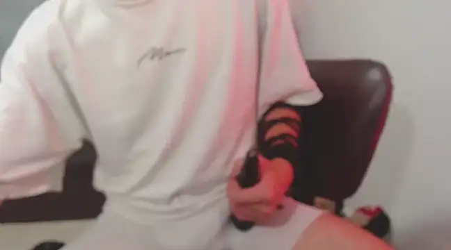 MarceloMilk online show from December 27, 2024, 2:36 am