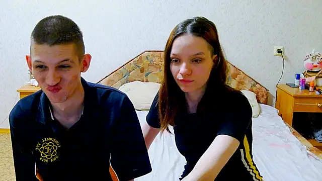 Snapshot of Ivy_Lester chatting on March 21, 2025, 6:07 pm Ivy Lester online show from March 21, 2025, 6:07 pm