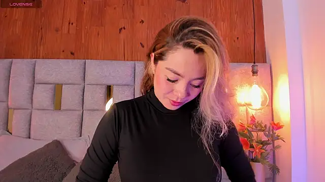 Saori newman online show from January 7, 2025, 12:31 pm