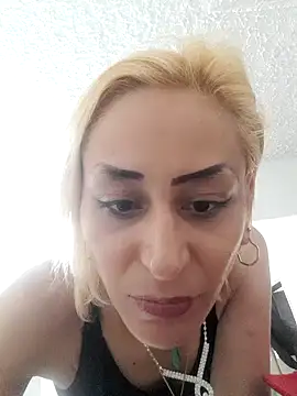 ariana crazzy online show from February 15, 2025, 6:23 pm