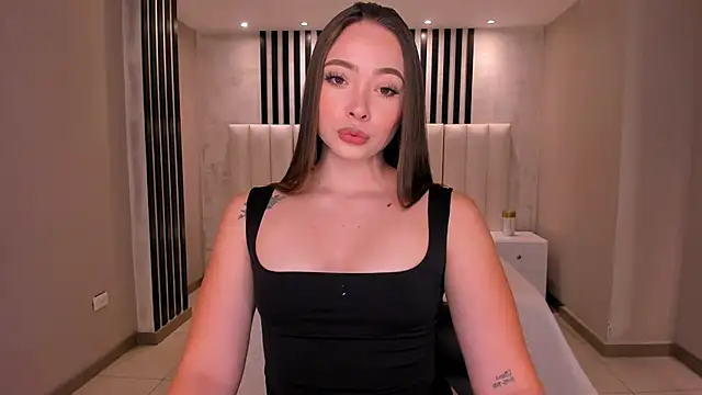 AlinaKravitz online show from September 18, 2025, 10:39 am