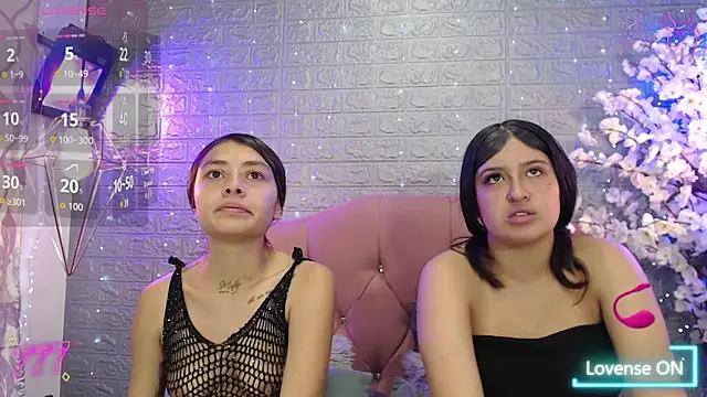 Snapshot of _lesbi_hard_69 chatting on June 18, 2026, 2:45 am lesbi hard 69 online show from June 18, 2026, 2:45 am