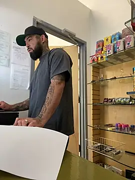 Snapshot of jr91esl chatting on February 8, 2025, 5:50 pm jr91esl online show from February 8, 2025, 5:50 pm