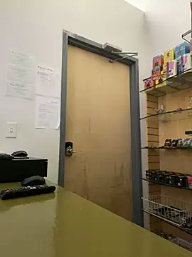 Snapshot of jr91esl chatting on February 9, 2025, 7:49 am jr91esl online show from February 9, 2025, 7:49 am