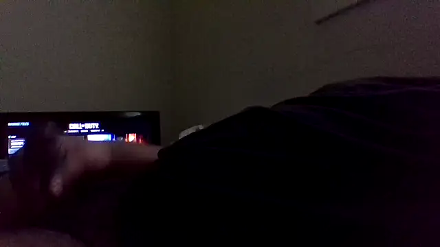 dvaughn3117 online show from April 2, 2026, 8:39 pm