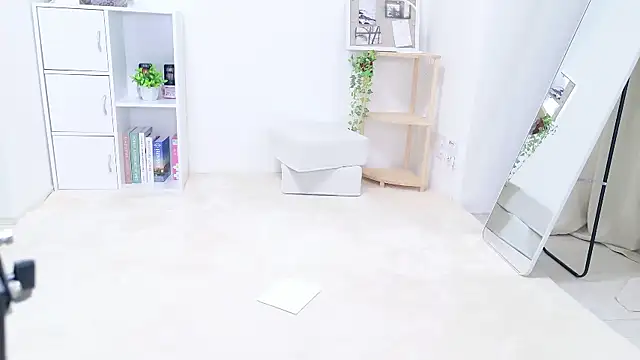 aki zzz online show from November 9, 2025, 6:55 am