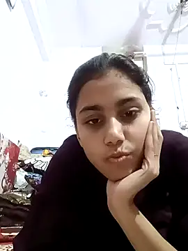 Snapshot of magicmoment00786 chatting on December 8, 2024, 12:30 pm magicmoment00786 online show from December 8, 2024, 12:30 pm