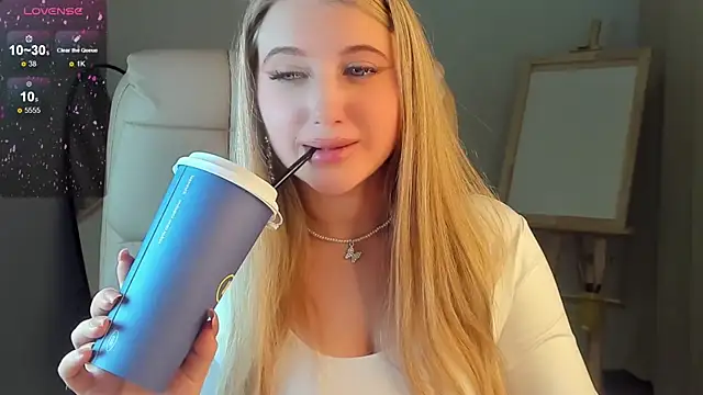 Evacadooo online show from January 16, 2025, 5:42 am