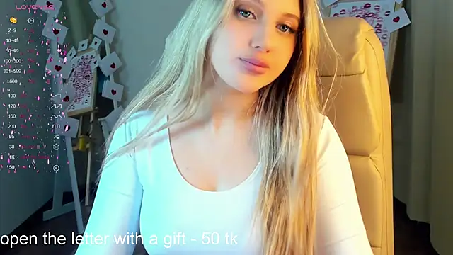 Evacadooo online show from February 18, 2025, 2:49 am