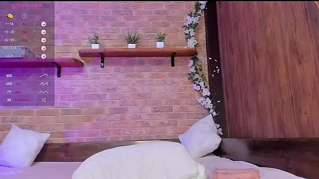 Lizzyvixxx online show from September 28, 2025, 8:31 am