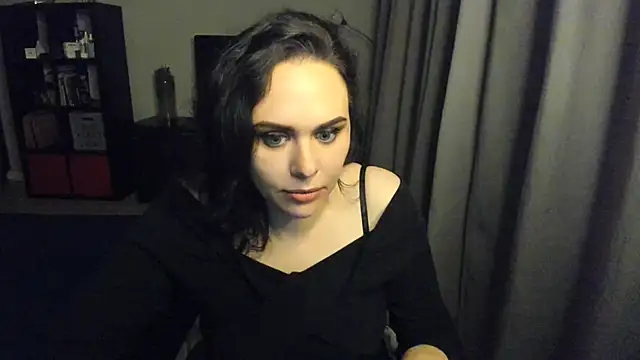 MollyCheiz online show from February 11, 2025, 8:52 pm
