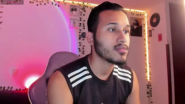 Raf brunette online show from January 27, 2025, 11:00 am