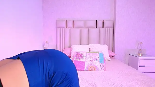 canela oss online show from November 7, 2025, 11:54 am