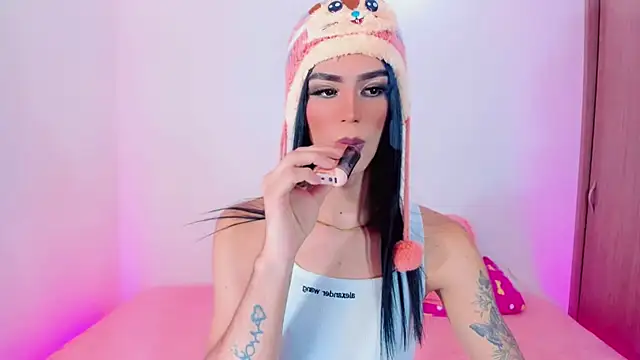 Ashley Reminton online show from March 10, 2025, 6:49 am