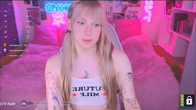 p1nkvenom online show from February 25, 2025, 6:09 pm