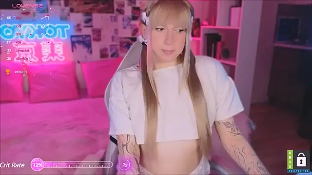 p1nkvenom online show from March 1, 2025, 3:49 pm