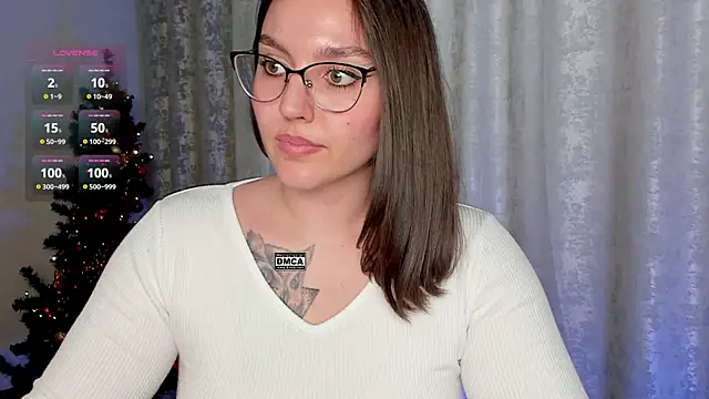 Snapshot of Hoot_owl_cb chatting on December 25, 2024, 1:10 am Hoot owl cb online show from December 25, 2024, 1:10 am