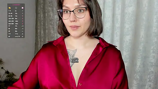 Snapshot of Hoot_owl_cb chatting on February 17, 2025, 4:42 am Hoot owl cb online show from February 17, 2025, 4:42 am