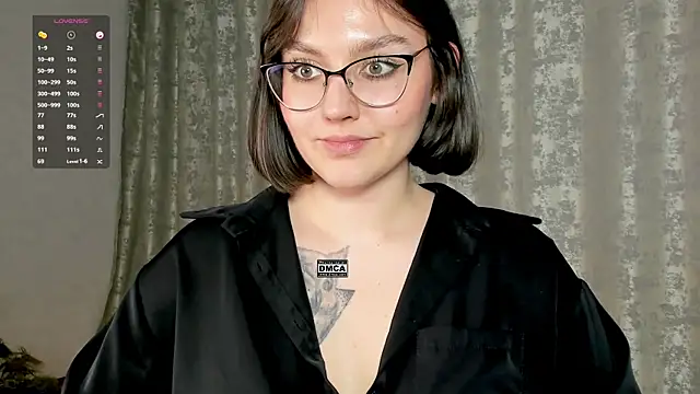 Snapshot of Hoot_owl_cb chatting on February 18, 2025, 10:16 am Hoot owl cb online show from February 18, 2025, 10:16 am