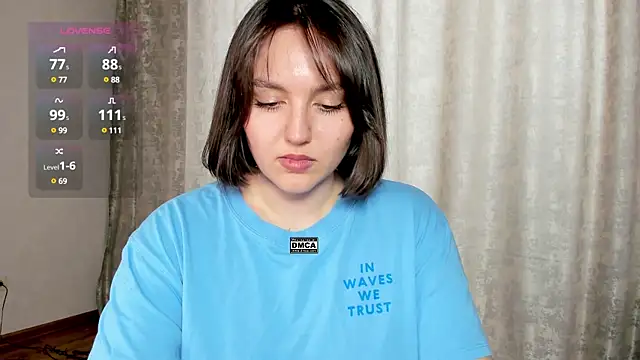 Snapshot of Hoot_owl_cb chatting on February 23, 2025, 1:13 am Hoot owl cb online show from February 23, 2025, 1:13 am