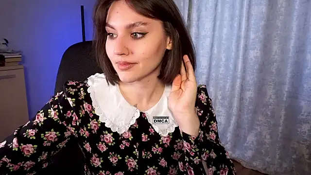 Snapshot of Hoot_owl_cb chatting on October 2, 2025, 2:51 am Hoot owl cb online show from October 2, 2025, 2:51 am