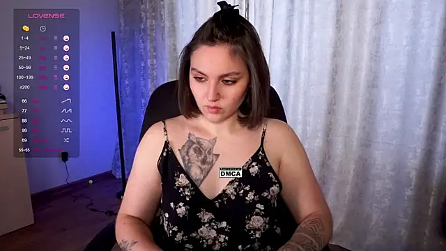 Snapshot of Hoot_owl_cb chatting on October 9, 2025, 12:08 am Hoot owl cb online show from October 9, 2025, 12:08 am