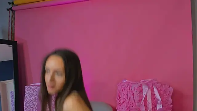 Snapshot of JanettaGrey chatting on December 21, 2024, 12:38 pm JanettaGrey online show from December 21, 2024, 12:38 pm