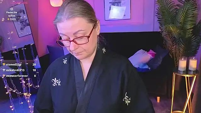 AlexandraKind online show from March 1, 2026, 1:51 am