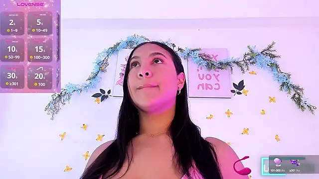  karenestrada online show from October 8, 2025, 5:27 am