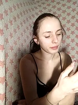 Snapshot of -bey_bi_Start chatting on March 4, 2026, 7:09 pm -bey bi Start online show from March 4, 2026, 7:09 pm