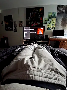 stev3w online show from October 15, 2025, 3:23 pm