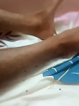 Vignesh3246 online show from December 20, 2024, 3:53 pm