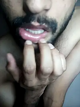 Snapshot of Vignesh3246 chatting on February 11, 2026, 2:55 pm Vignesh3246 online show from February 11, 2026, 2:55 pm