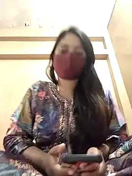 Magical Girl- online show from March 6, 2025, 5:57 am