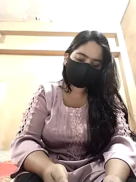 Magical Girl- online show from November 27, 2025, 3:30 am