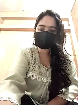 Magical Girl- online show from December 2, 2025, 3:34 am